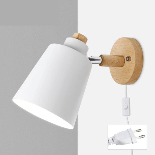 Arandela de Parede em Madeira com Interruptor Branco