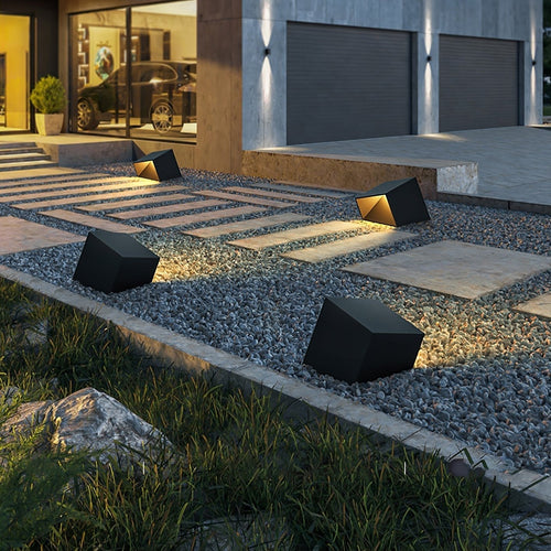 Luminária externa Cubo de Jardim solar