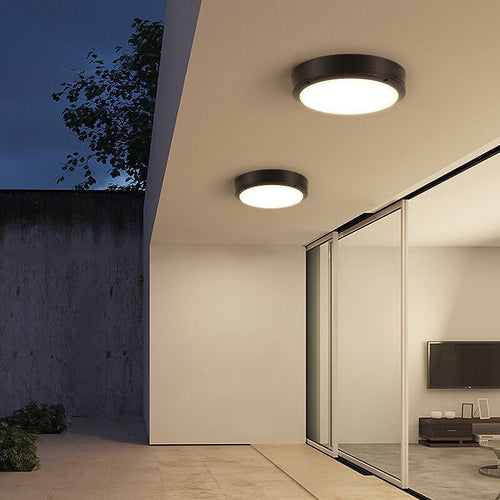 Luminária externa de alumínio LED embutida, redonda e resistente à água para áreas externas.