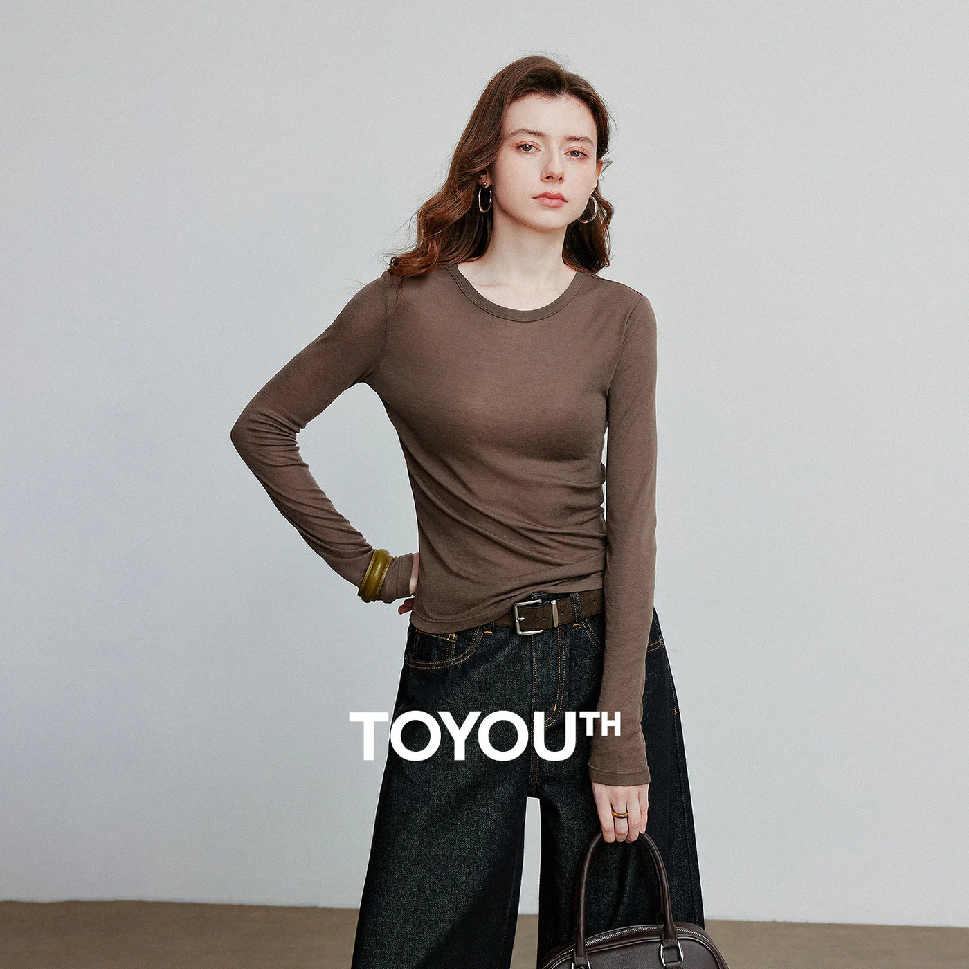 Blusa Feminina de Liocel e Lã Assimétrica Manga Longa