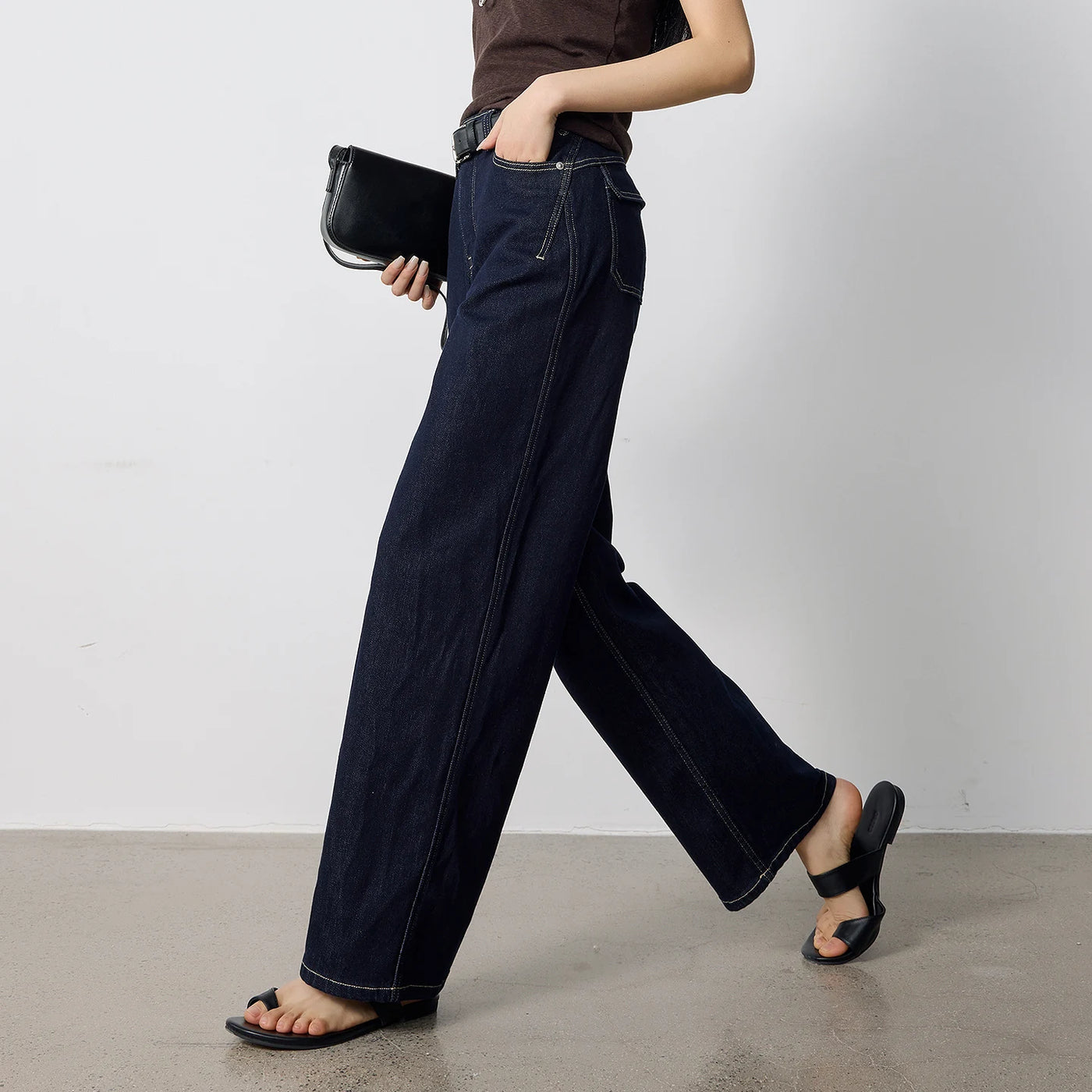 Calça Jeans Feminina Reta de Liocel Cintura Baixa