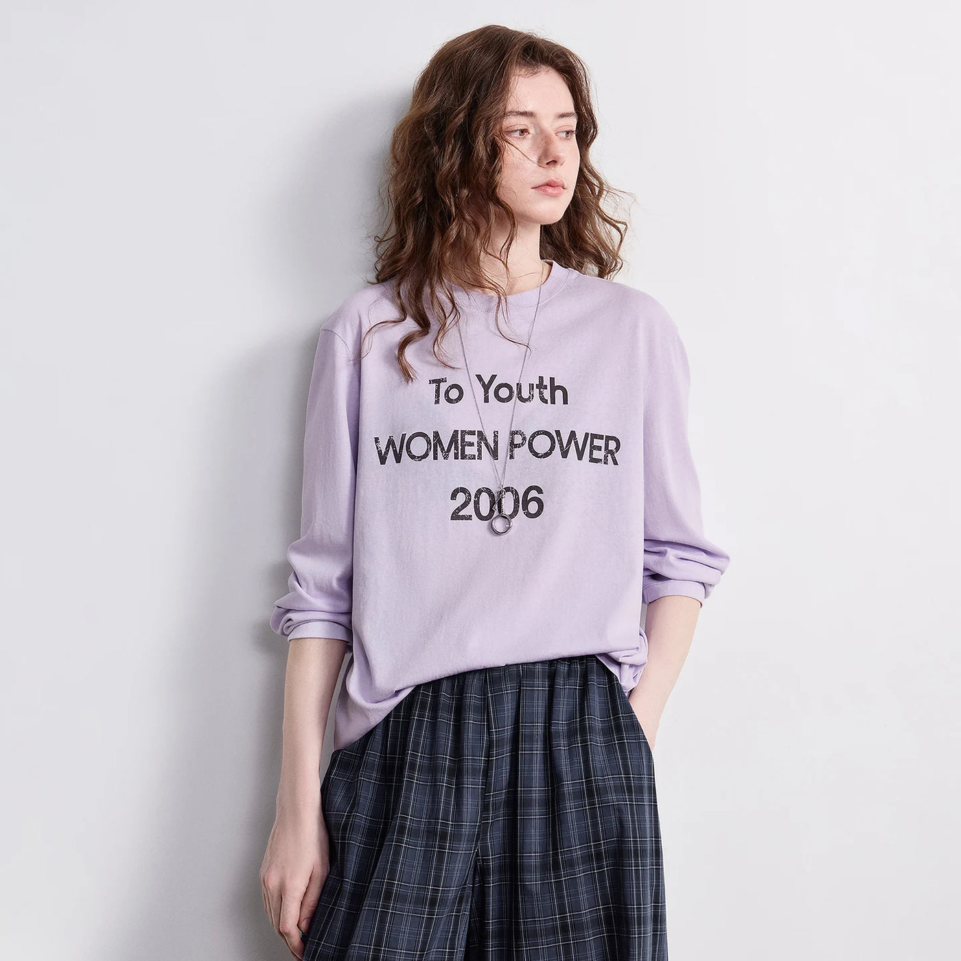 Blusa Feminina Manga Longa com Estampa de Letras