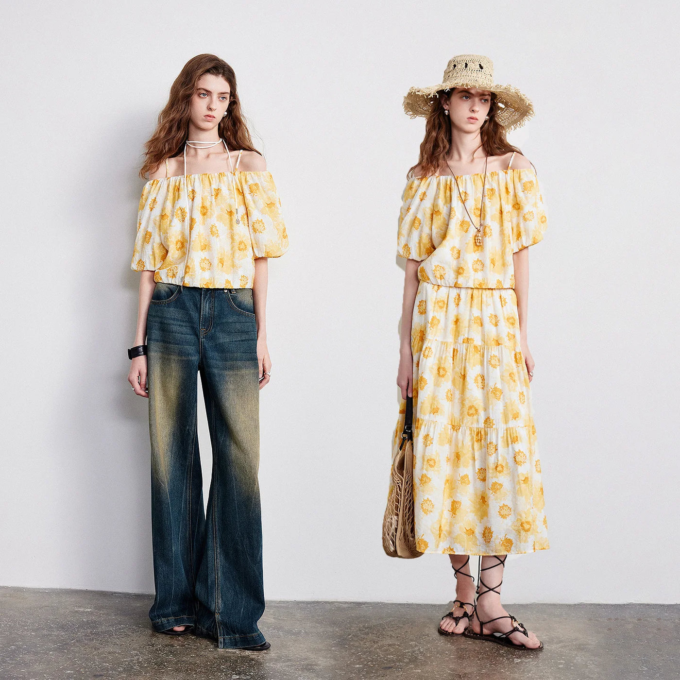 Blusa Feminina Ombro a Ombro com Estampa Artística