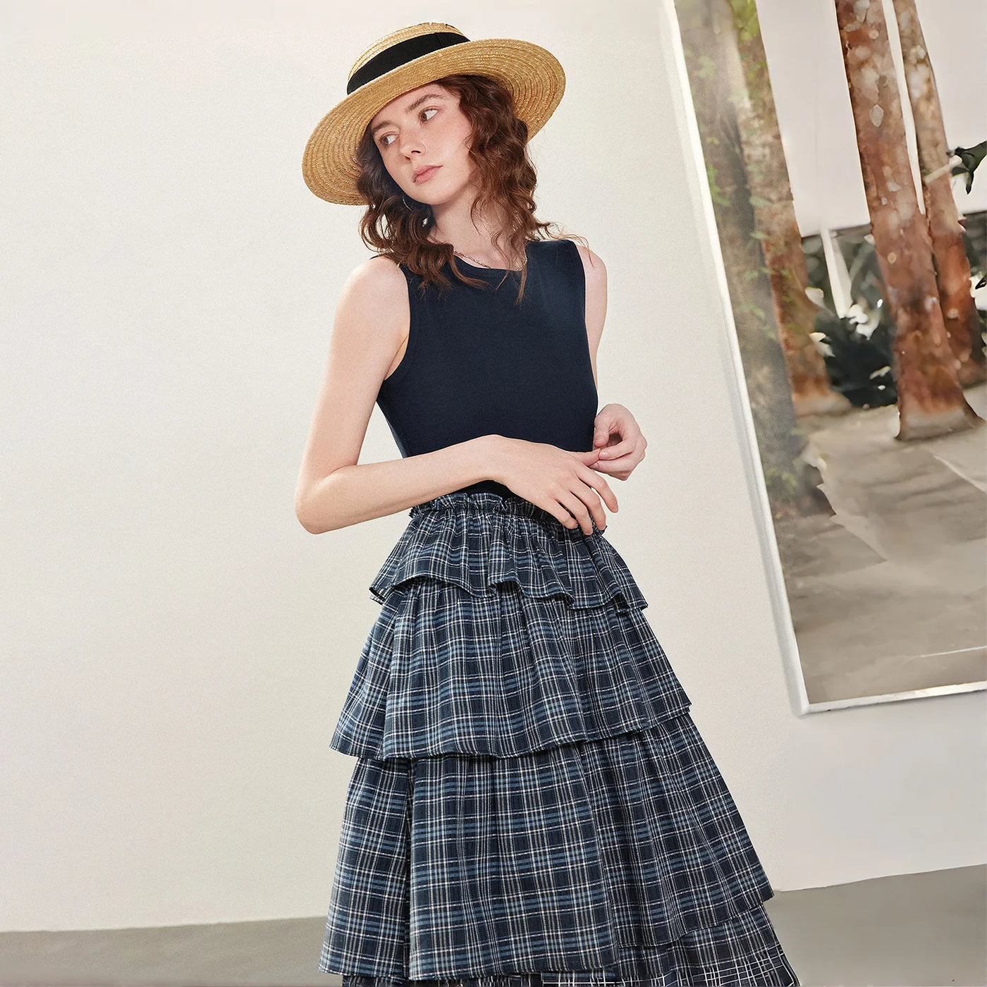 Vestido Midi Xadrez com Saia em Camadas