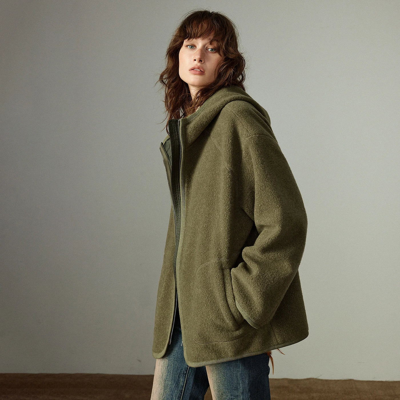 Casaco Feminino de Fleece Verde com Capuz