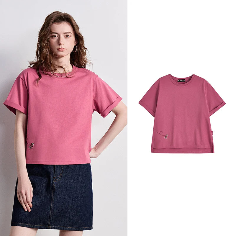 Camiseta Feminina de Algodão Assimétrica com Bordado Cachorro