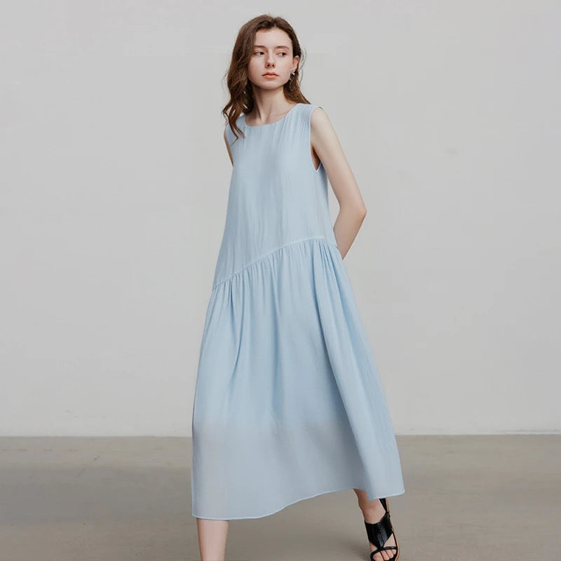 Vestido Midi de Viscose sem Manga e Caimento Solto