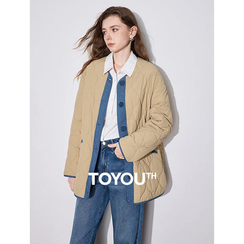 Jaqueta Feminina com Recortes Jeans e Gola Redonda