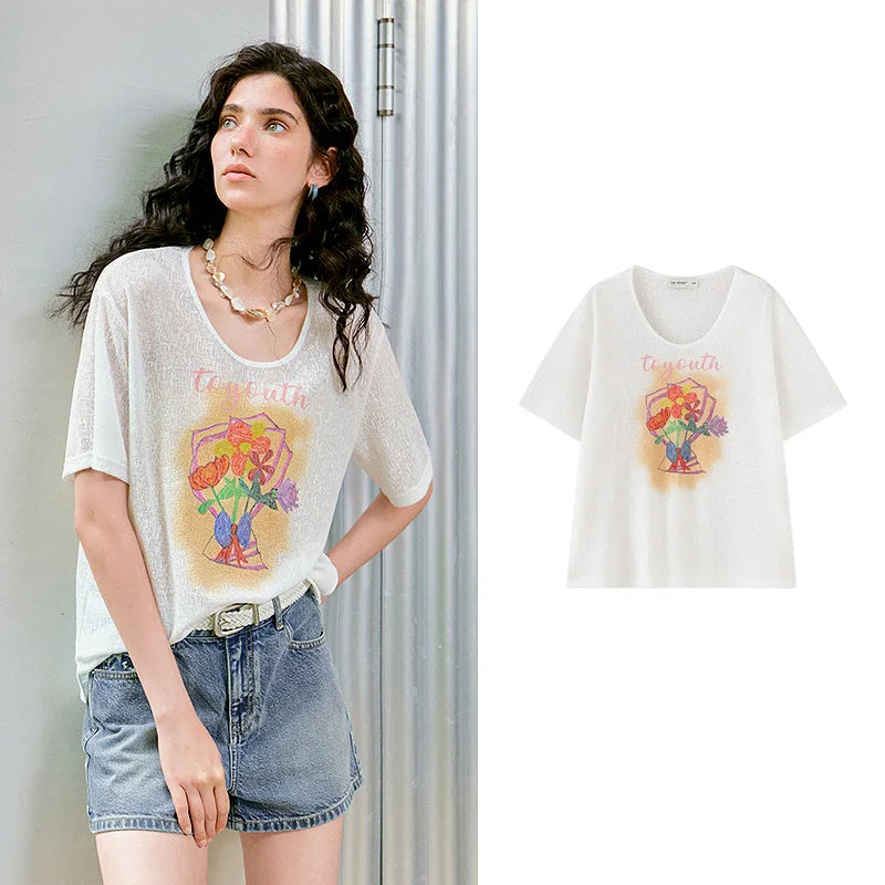 Camiseta Feminina de Algodão com Estampa Buquê