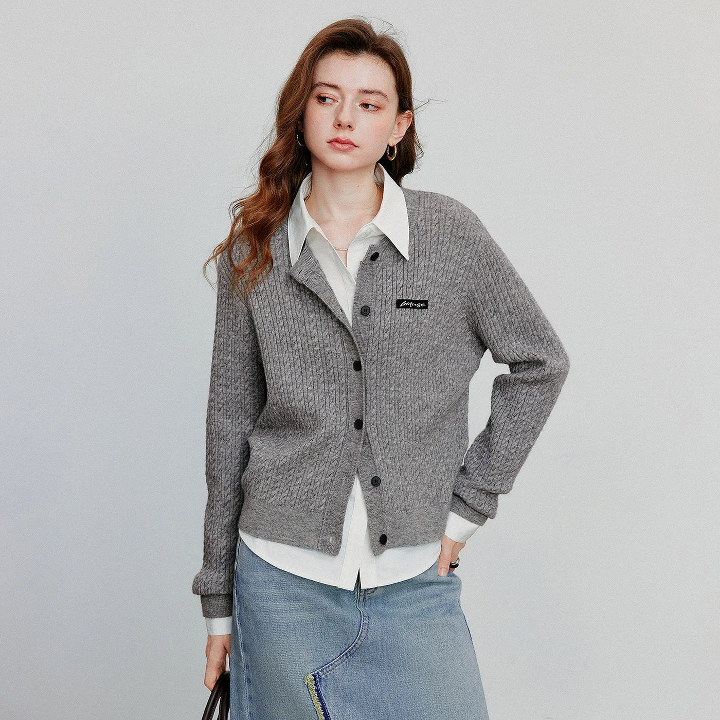 Cardigan Feminino de Tricô Trançado Estilo College
