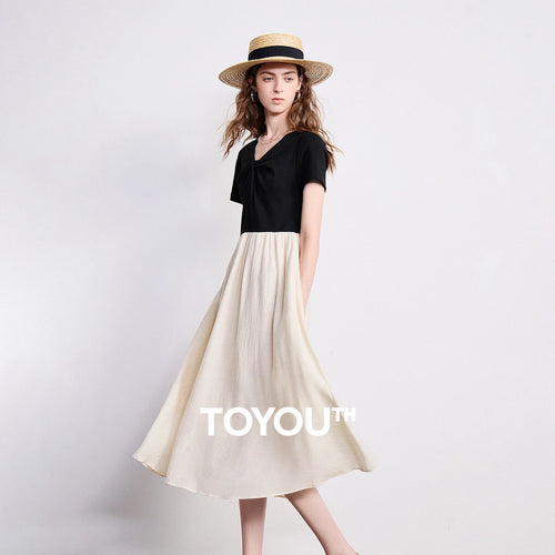 Vestido Midi Bicolor com Decote V e Efeito Duas Peças