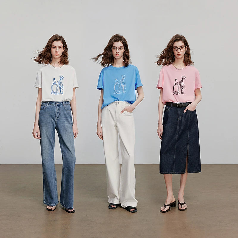 Camiseta Feminina Casual com Bordado Cartoon