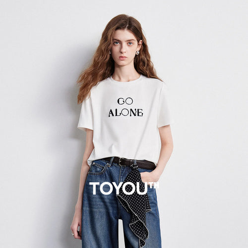 Camiseta Feminina de Algodão com Bordado 3D de Letras
