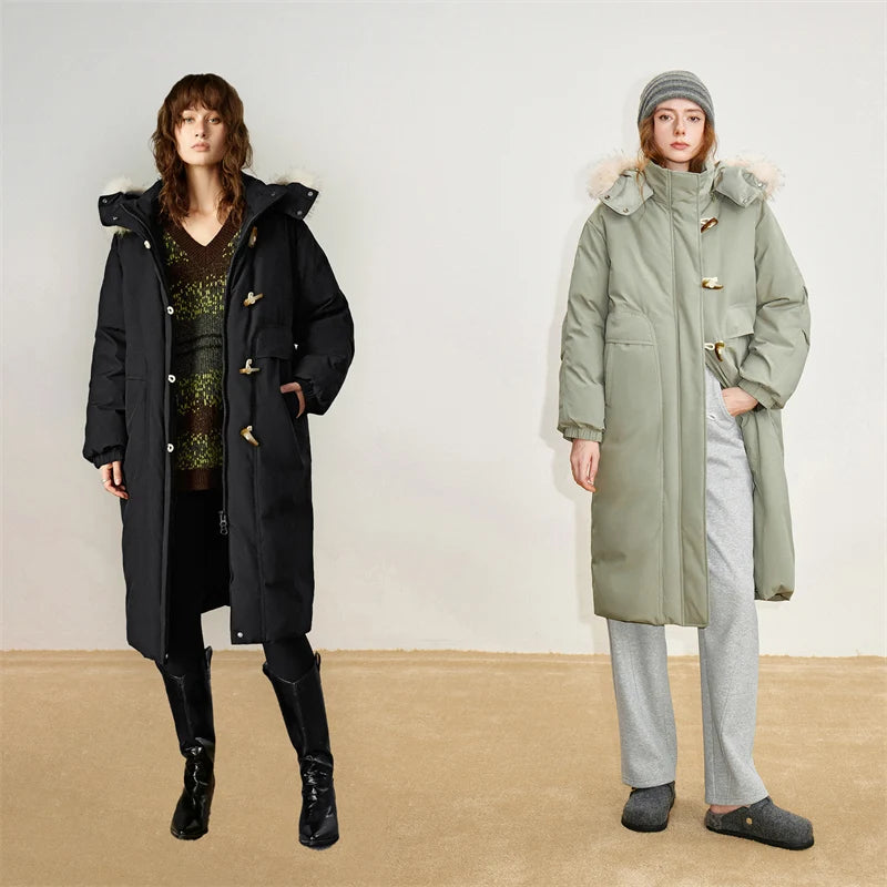 Casaco Puffer Feminino Longo com Capuz e Fecho de Chifre
