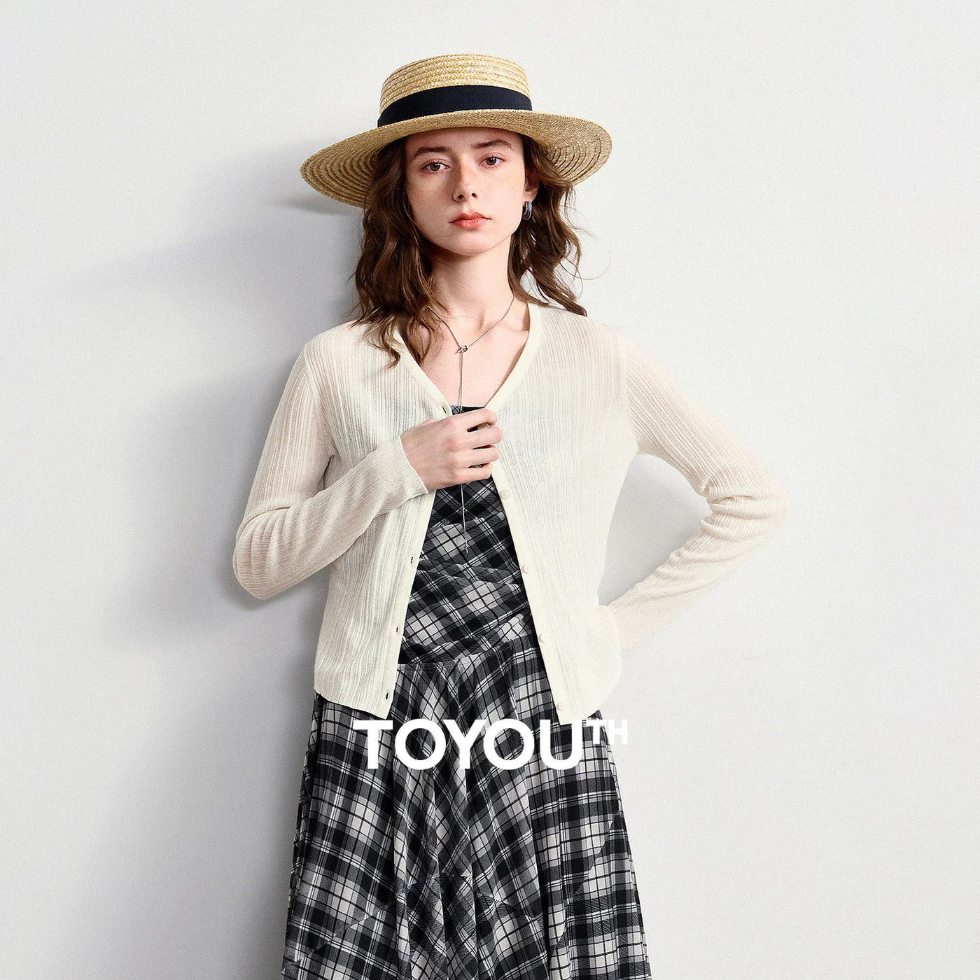 Cardigan Feminino de Linho Canelado com Decote V