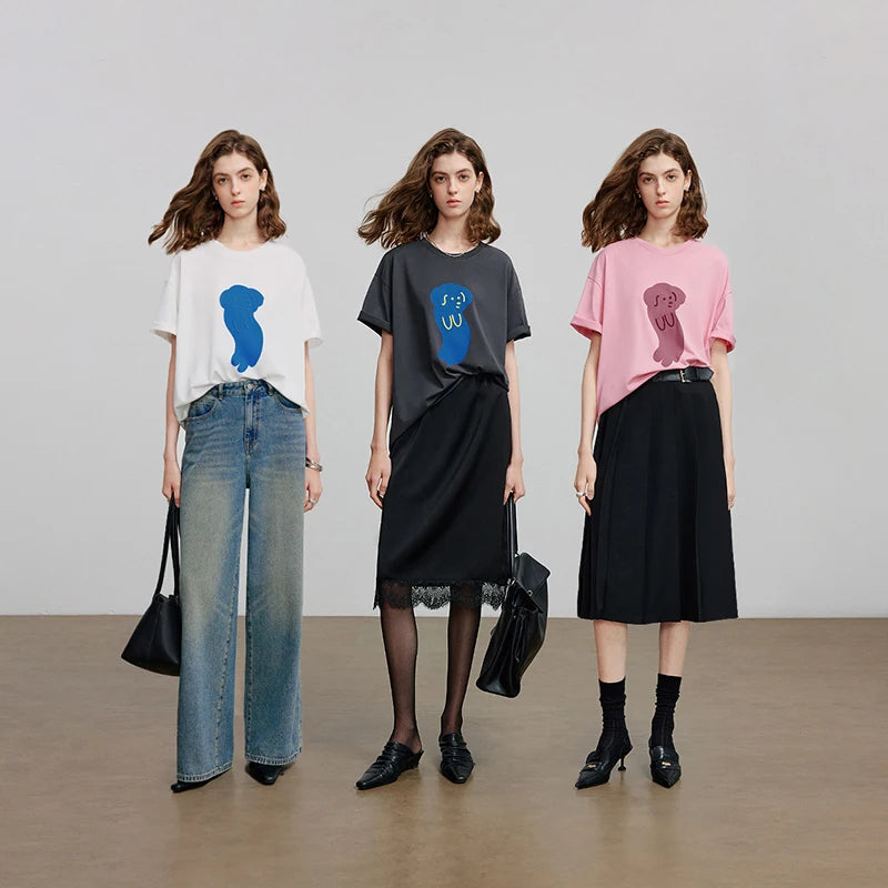 Camiseta Feminina de Algodão com Bordado Cartoon
