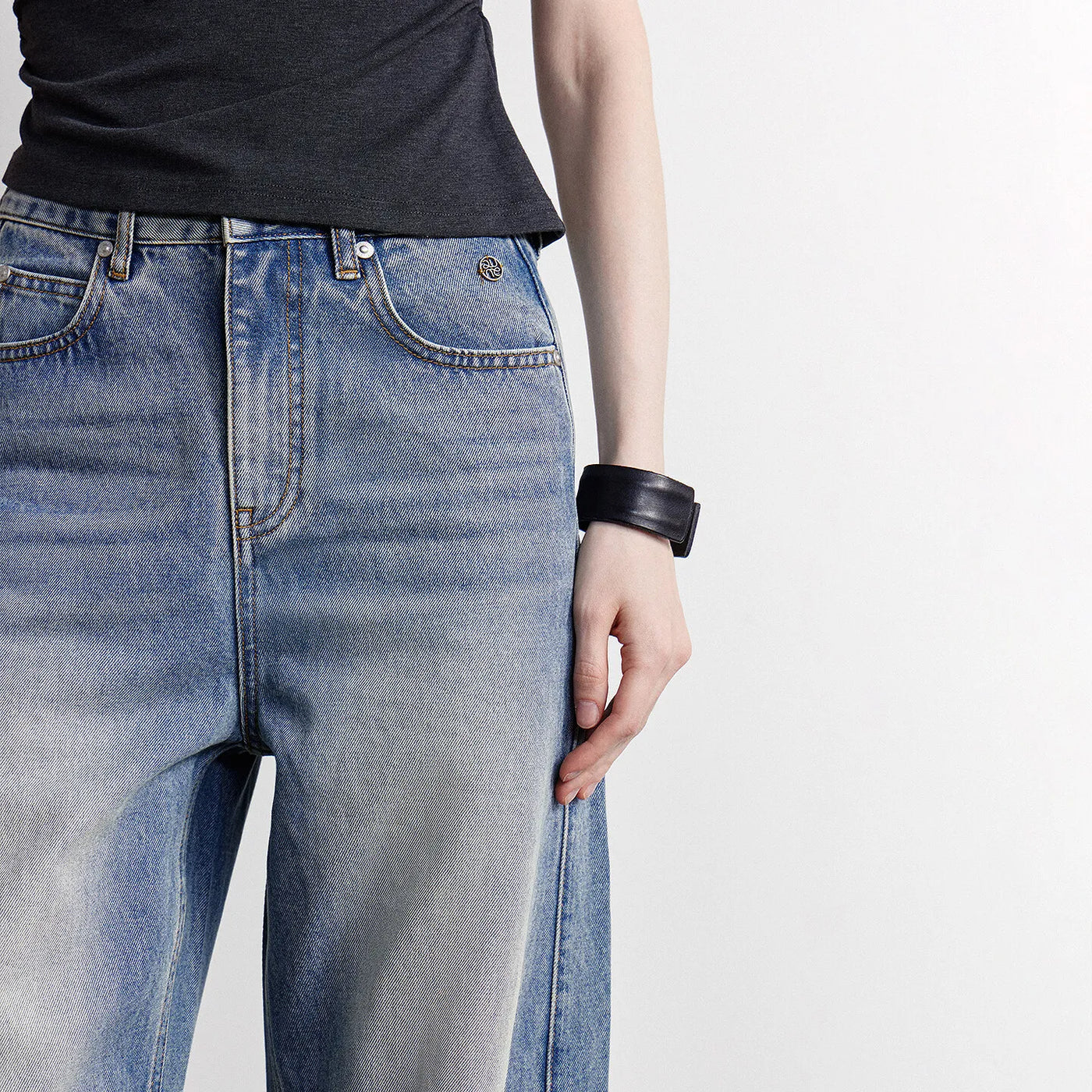 Calça Jeans Feminina Barrel Cintura Alta