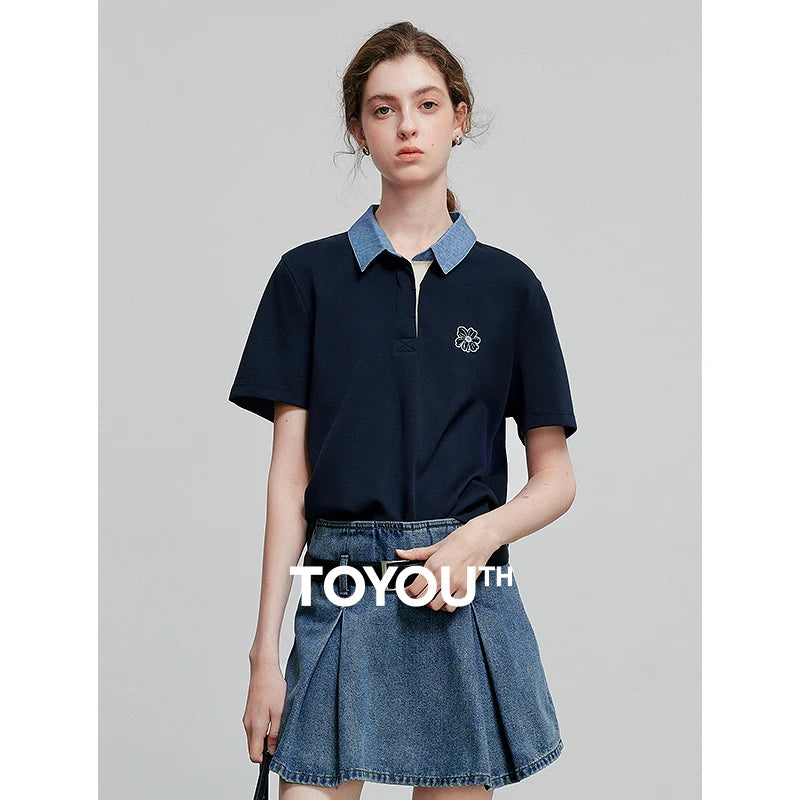 Camiseta Polo Feminina Piquet com Gola Jeans e Bordado