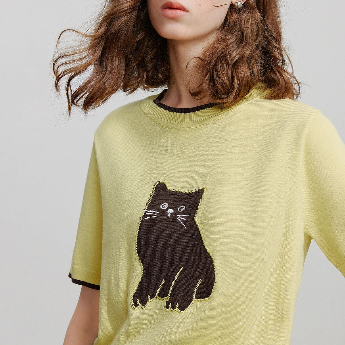 Blusa Feminina de Tricô Manga Curta Casual