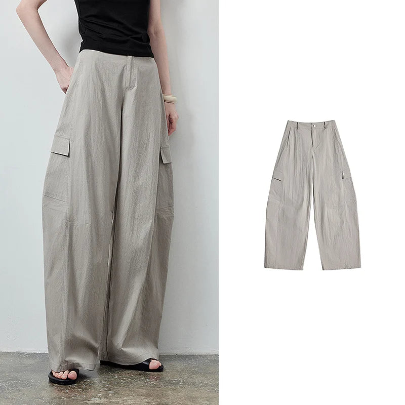 Calça Cargo Feminina Wide Leg com Múltiplos Bolsos
