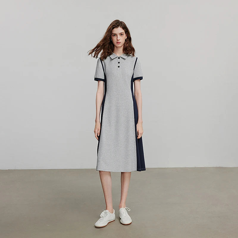 Vestido Curto com Gola Camisaria e Recortes