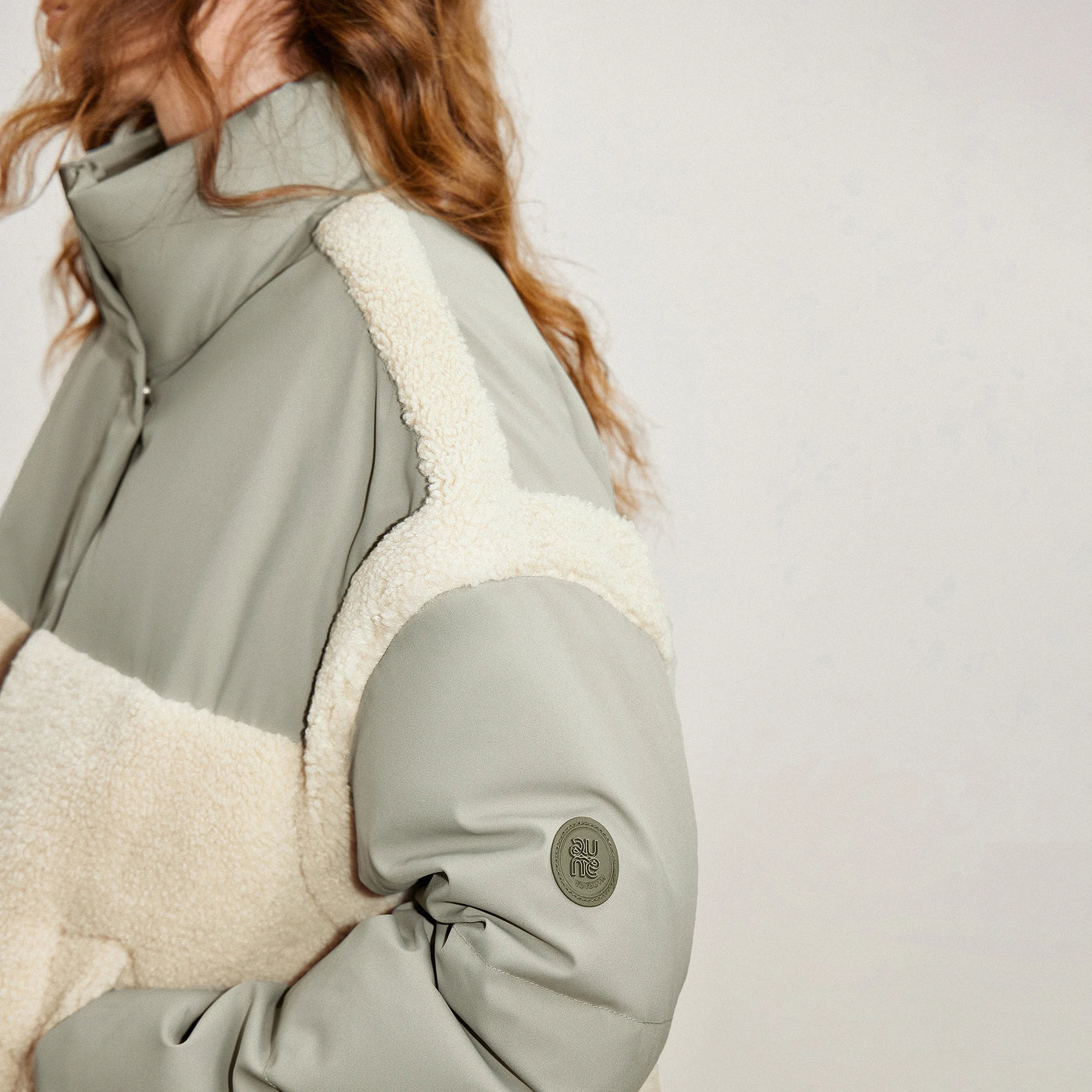 Jaqueta Puffer Feminina Leve com Fleece e Tecido Oxford