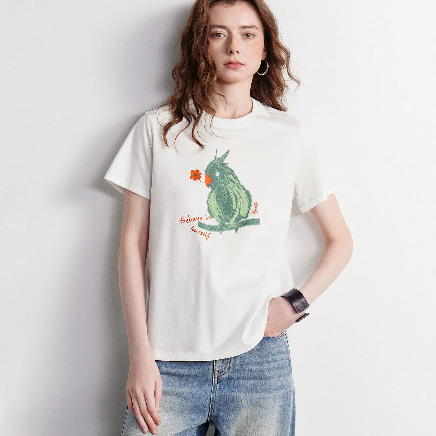 Camiseta Feminina 100% Algodão Color Block com Papagaio