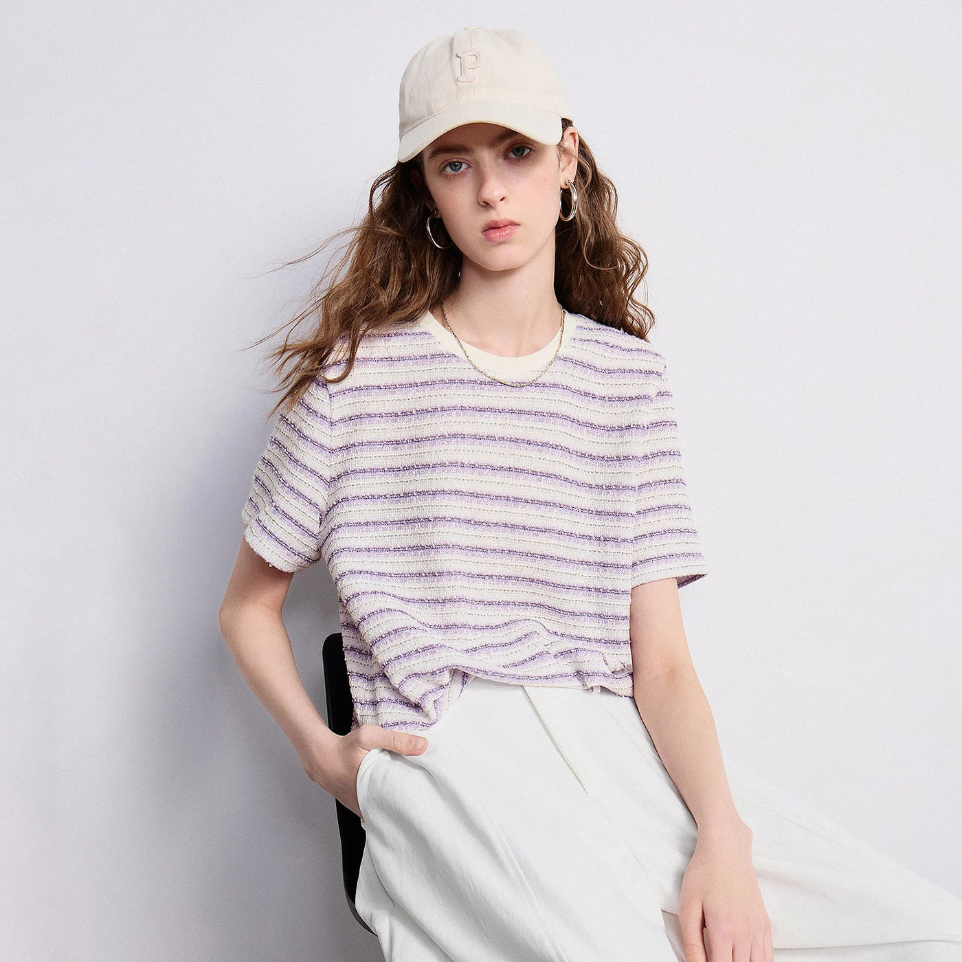 Blusa Feminina Listrada Texturizada Gola Redonda