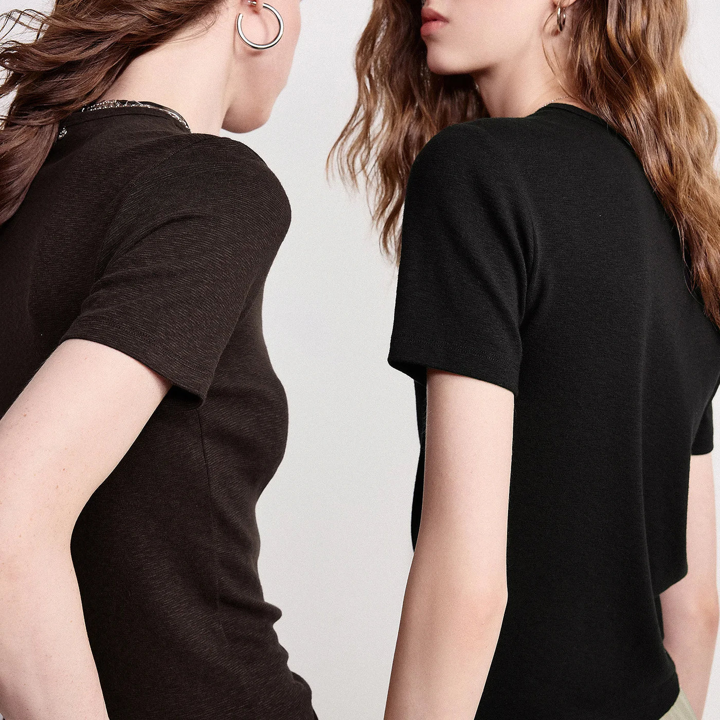 Camiseta Feminina Slim com Toque Bamboo