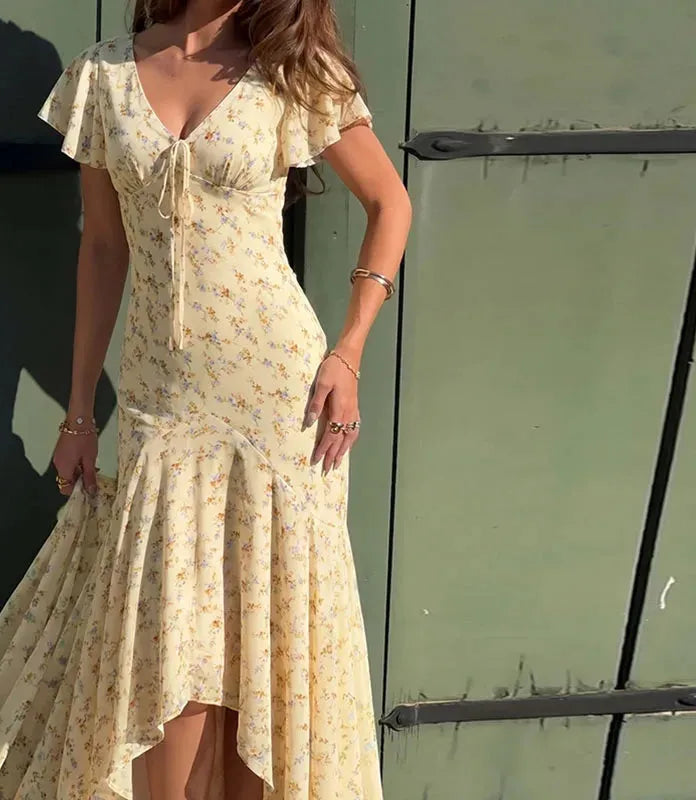 Vestido Longo Feminino Floral com Babados e Saia Sereia