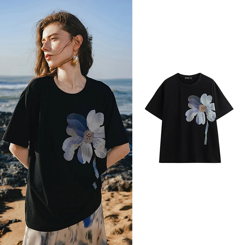 Camiseta Feminina de Liocel e Algodão com Estampa Lírio