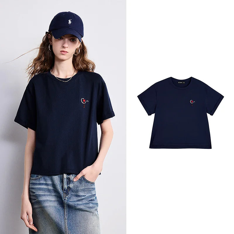 Camiseta Feminina 100% Algodão com Bordado Artístico