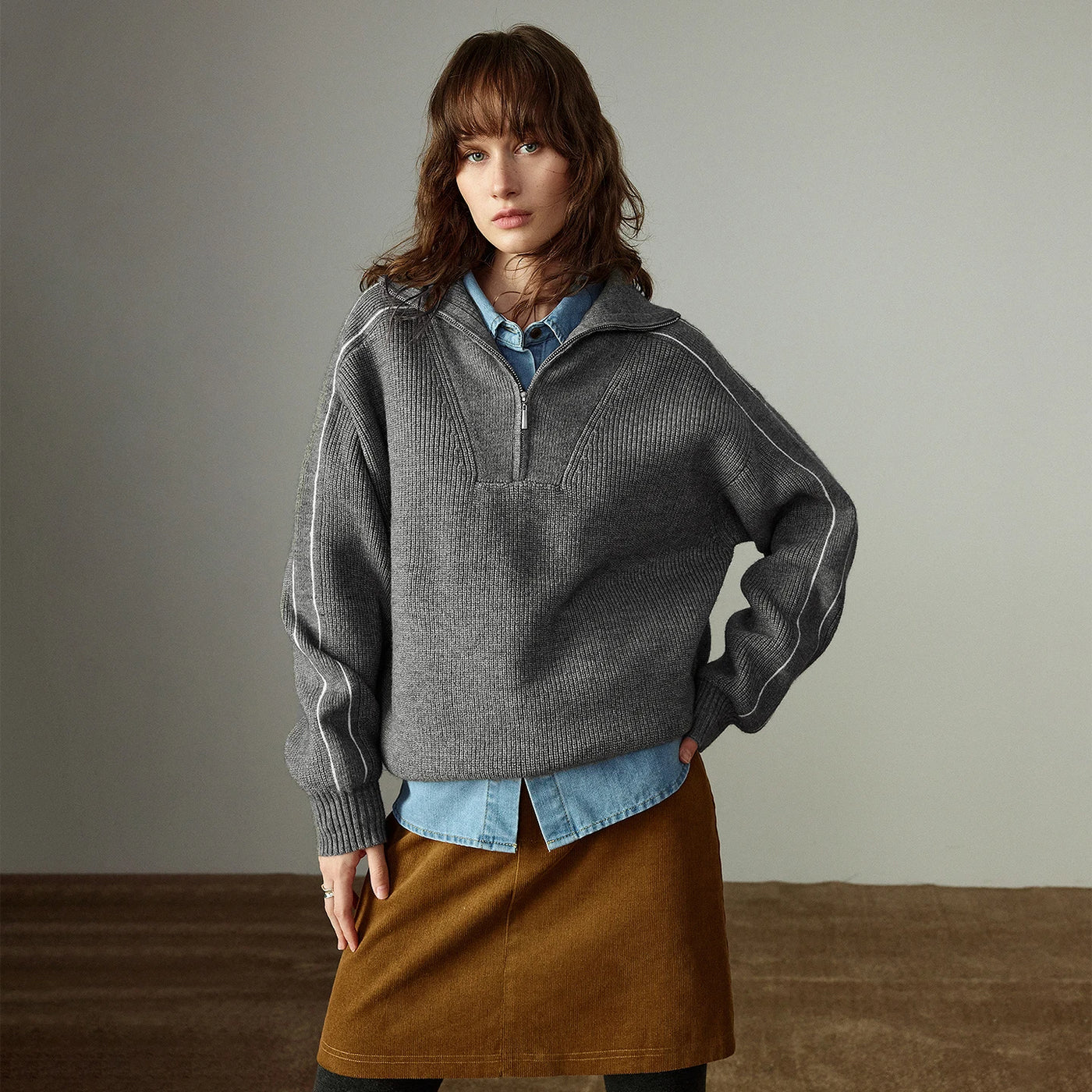 Suéter Feminino com Zíper e Gola Alta para Inverno