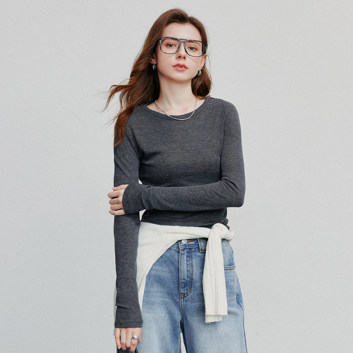Blusa Feminina de Liocel e Lã Assimétrica Manga Longa