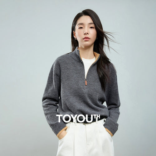 Suéter Feminino Color Block com Zíper e Gola Alta