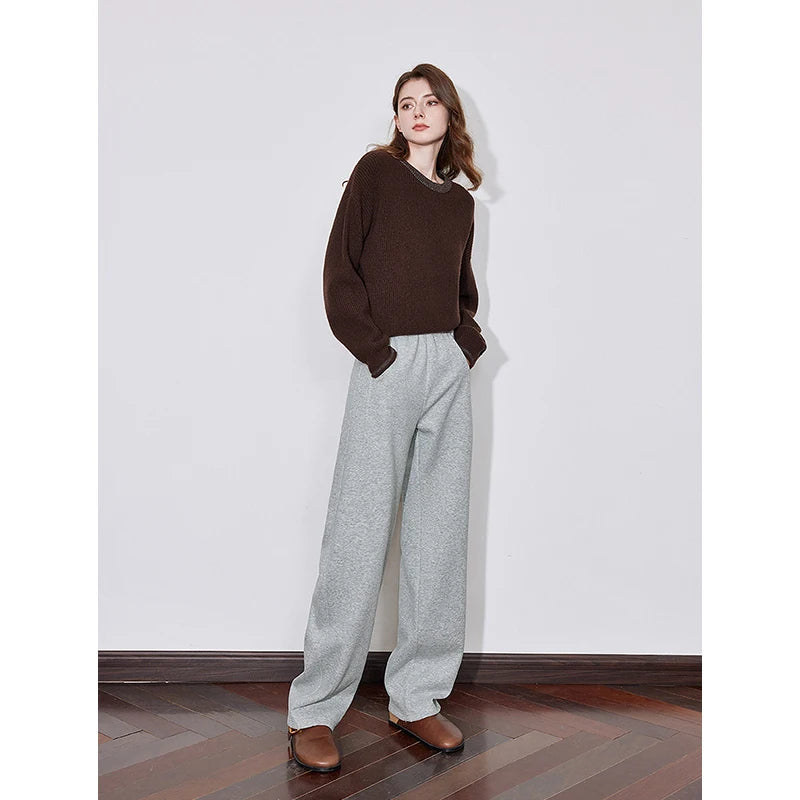 Calça Moletom Feminina Barrel Peluciada com Cós Elástico