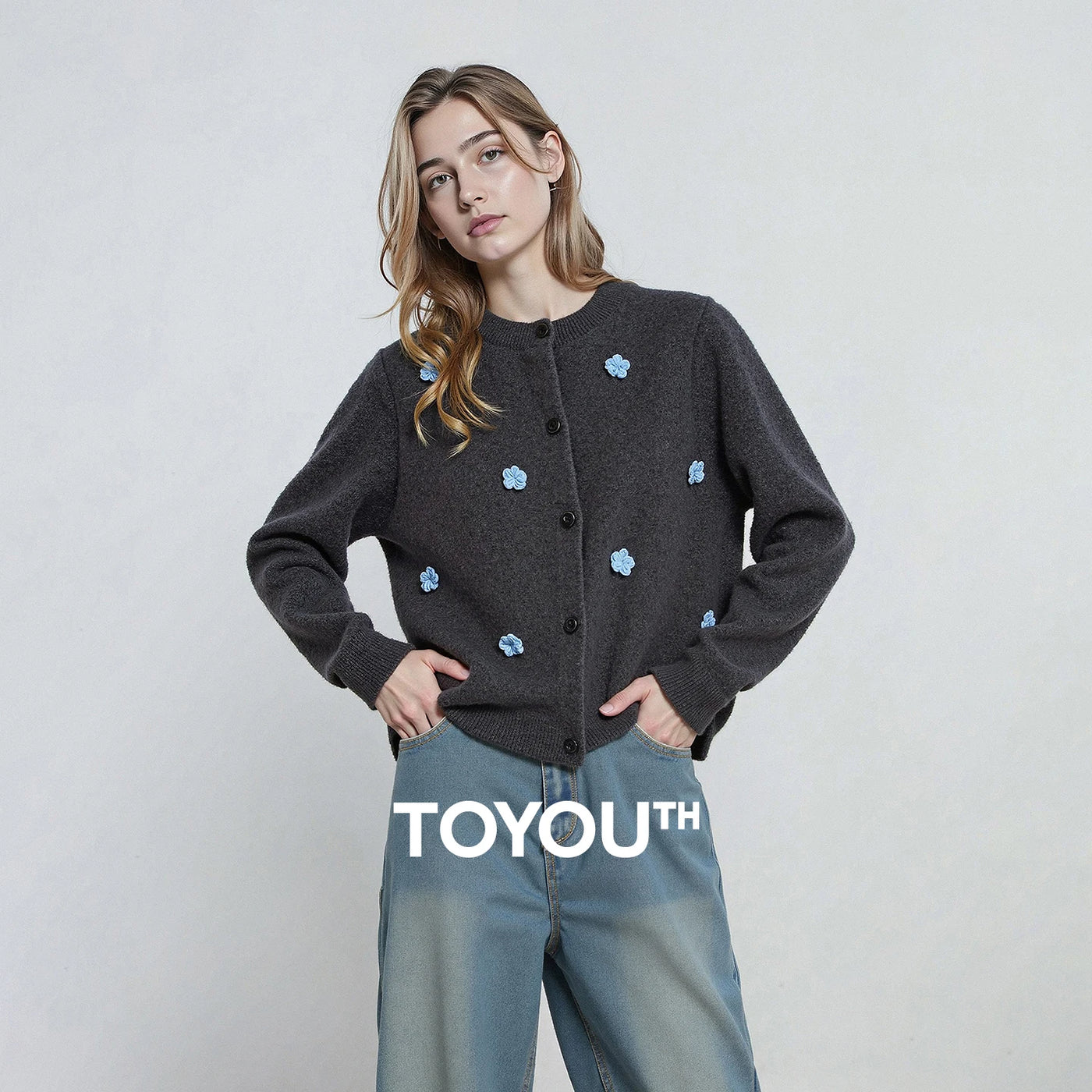 Cardigan Feminino de Tricô com Flor 3D e Toque Macio