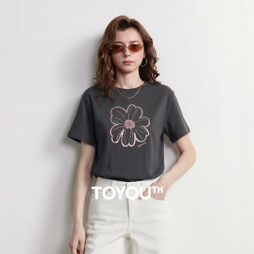 Camiseta Feminina de Algodão com Bordado Floral e Paetê