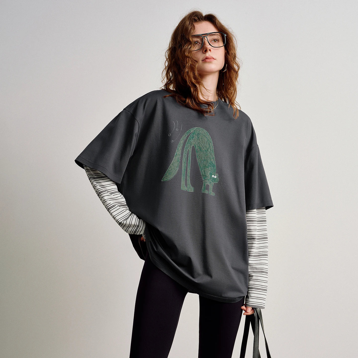 Blusa Feminina Listrada de Liocel com Efeito Sobreposição