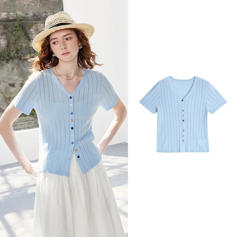 Cardigan Feminino de Linho com Botões Coloridos e Vazados
