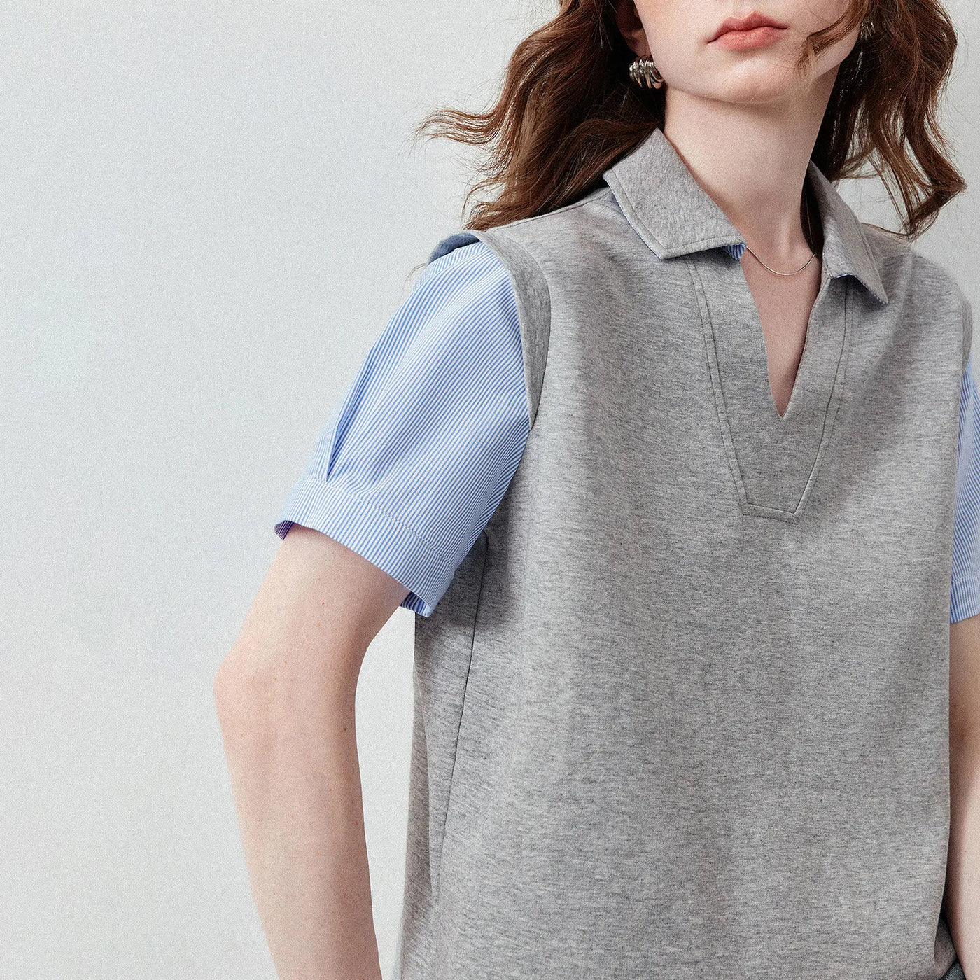 Camiseta Polo Feminina Efeito Colete Duas Peças