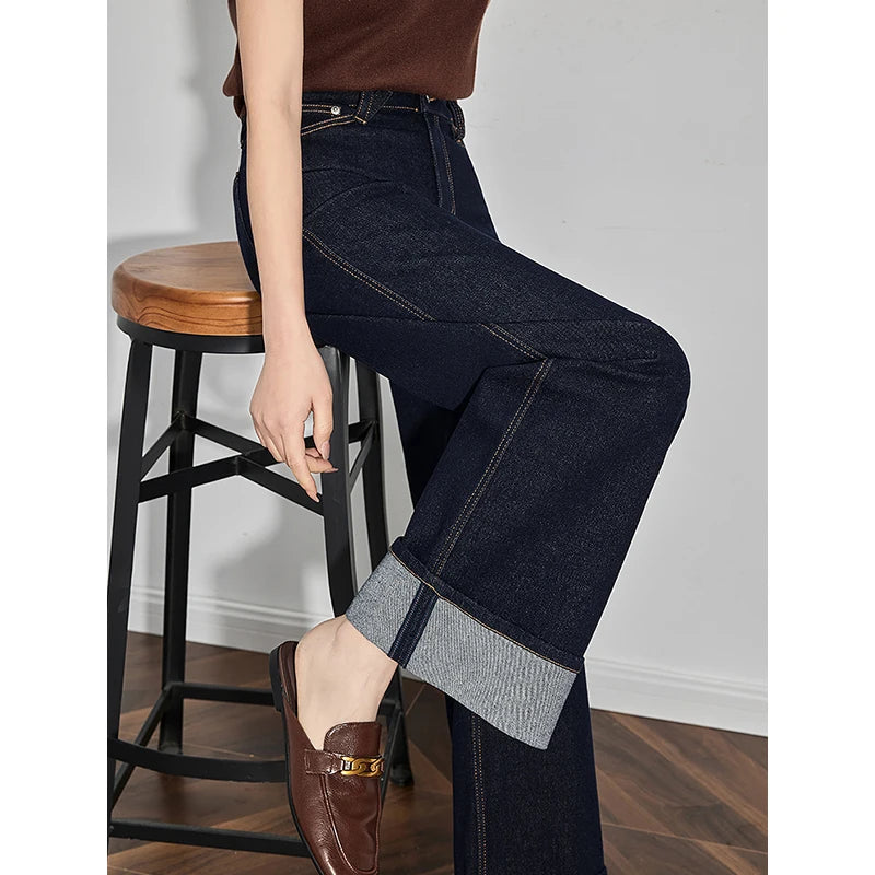 Calça Jeans Feminina Wide Leg com Barra Dobrada