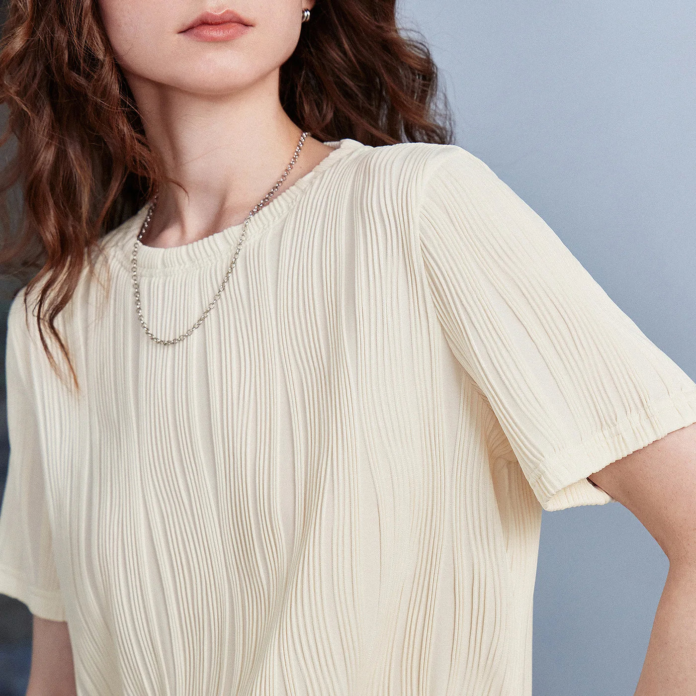 Blusa Feminina Texturizada com Gola Redonda