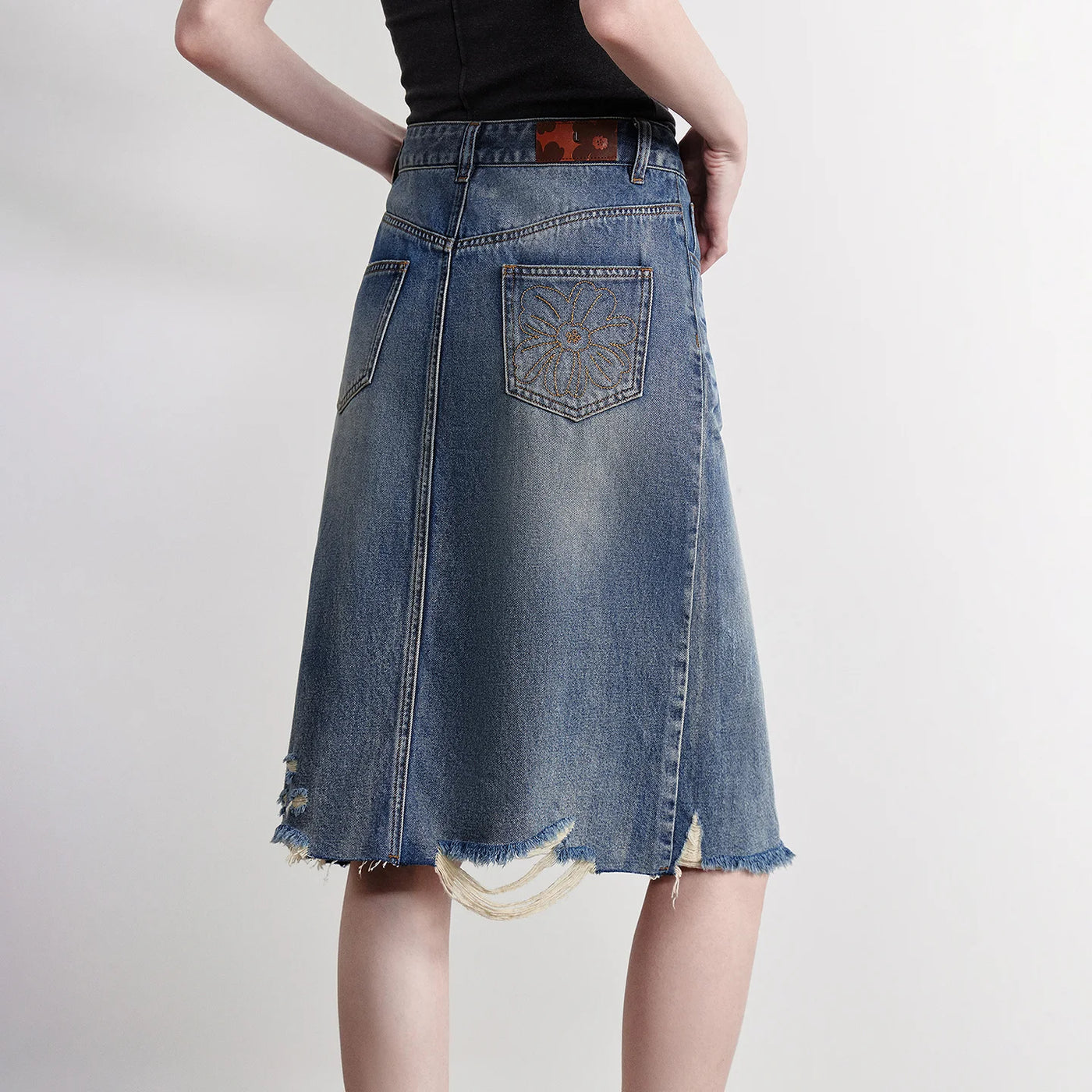 Saia Jeans Midi Feminina com Bolsos Reta