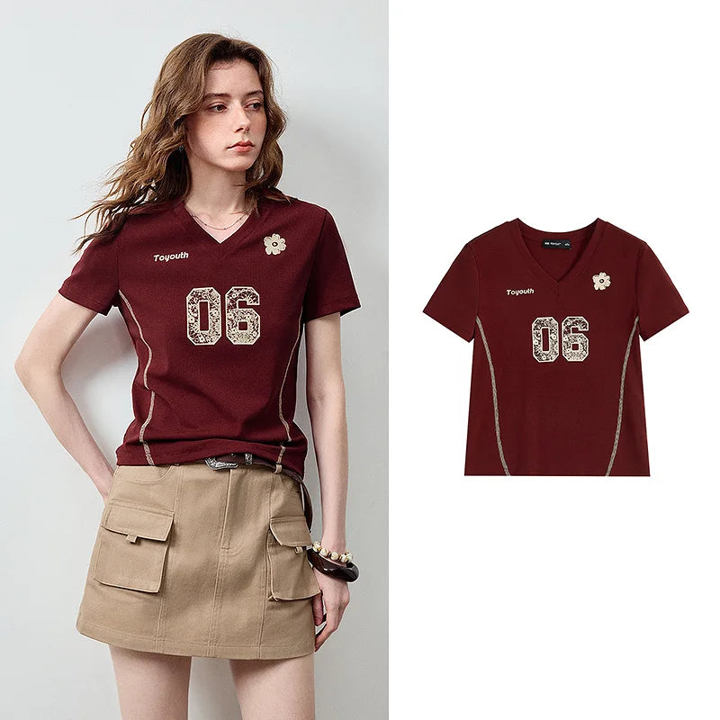 Camiseta Feminina Slim de Liocel com Decote V
