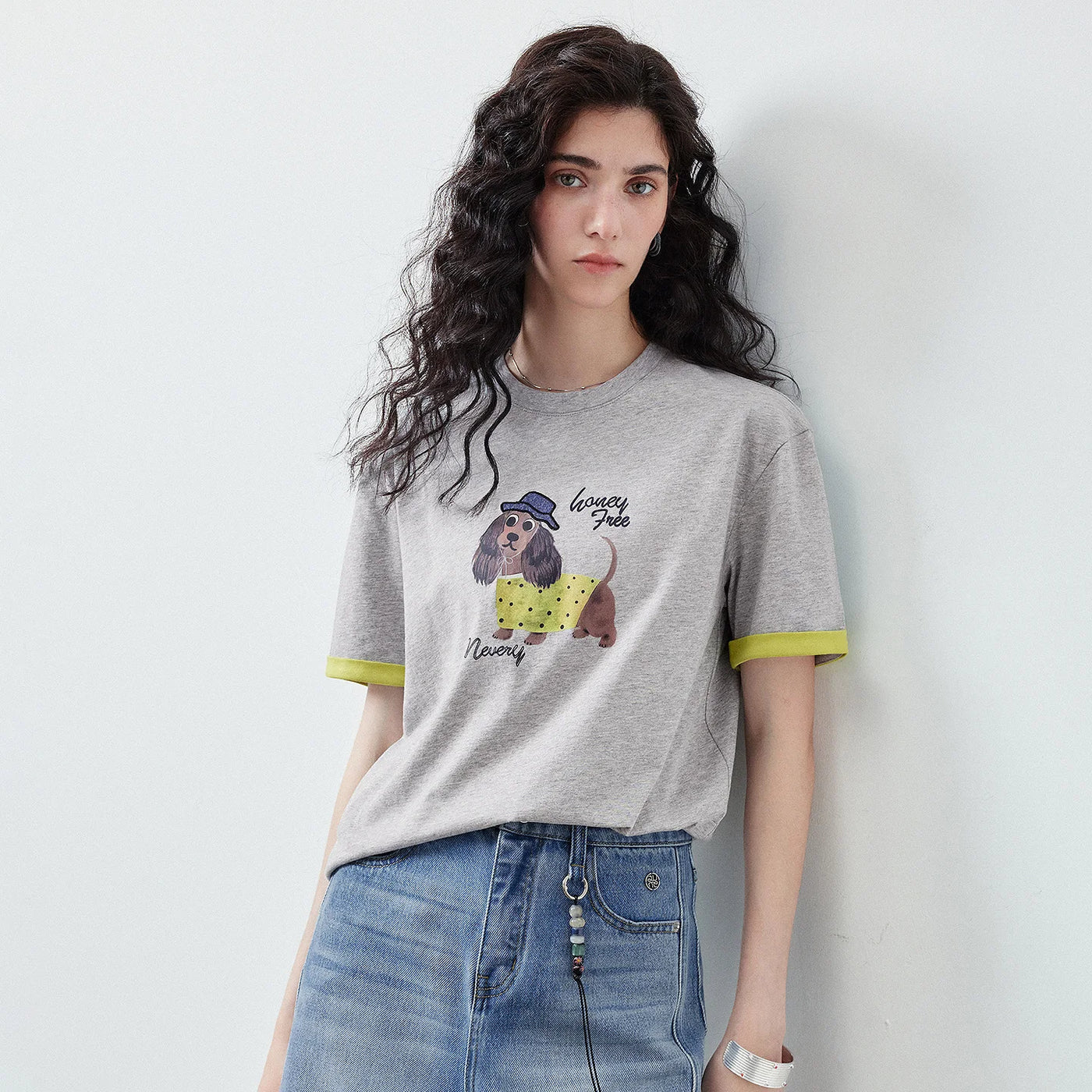 Camiseta Feminina 100% Algodão Color Block com Dachshund