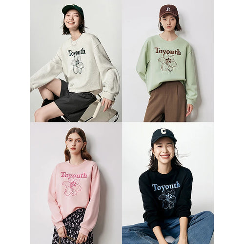 Moletom Feminino Streetwear com Flores e Letras Bordadas