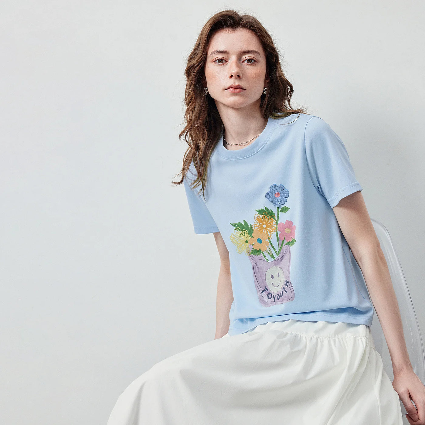 Camiseta Feminina de Algodão Slim com Estampa Floral