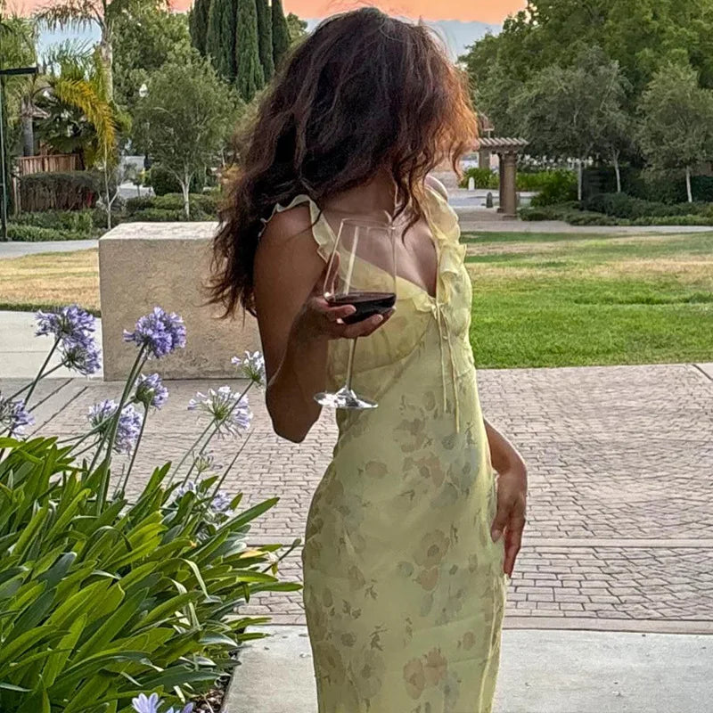 Vestido Longo Feminino Floral com Decote V e Babados