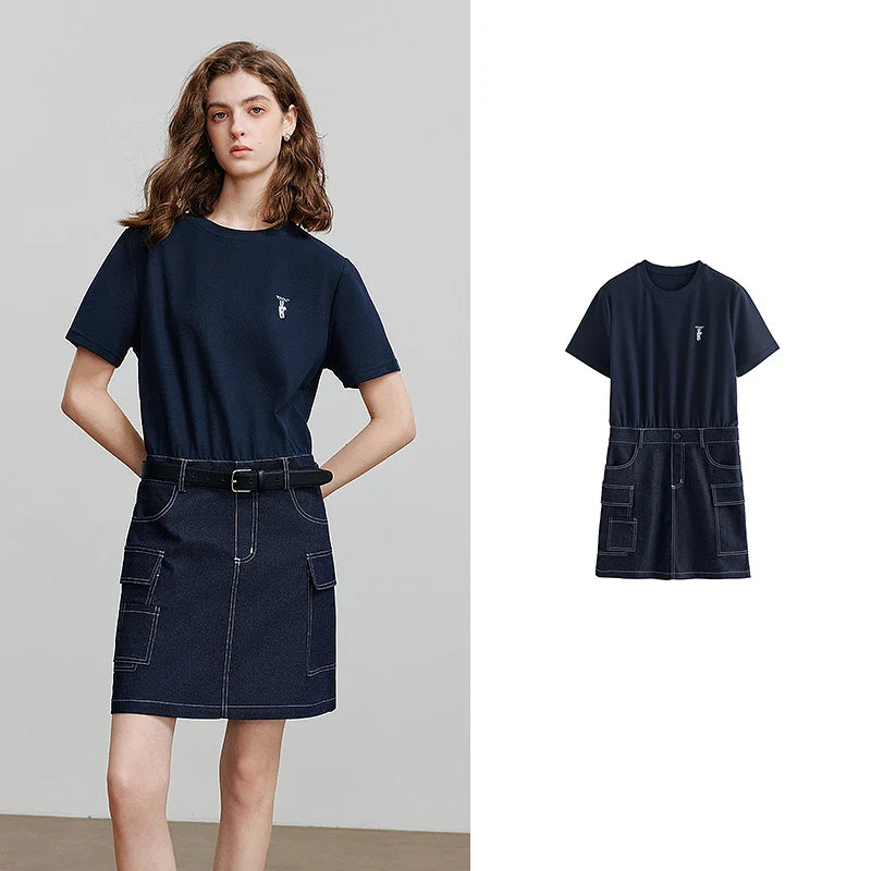 Vestido Curto com Bordado Divertido